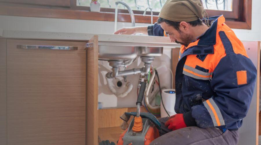 home faucet repair service in East Providence, RI